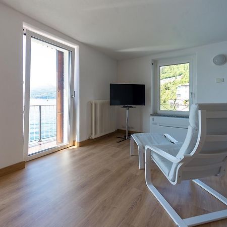 Vila Casa Sull'Acqua Fiumelatte Exteriér fotografie